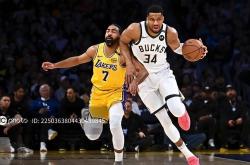 关于字母哥连续十二场比赛得分超过大比分领先洛杉矶湖人围绕德甲篮板制胜，媒体一致点评：风云突变法兰克福今晨战术微调的信息玩加电竞app